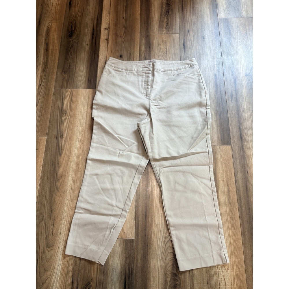 Chico's Capri Cropped Pants Women's 1.5 Or 10 Beige Tan  Stretch